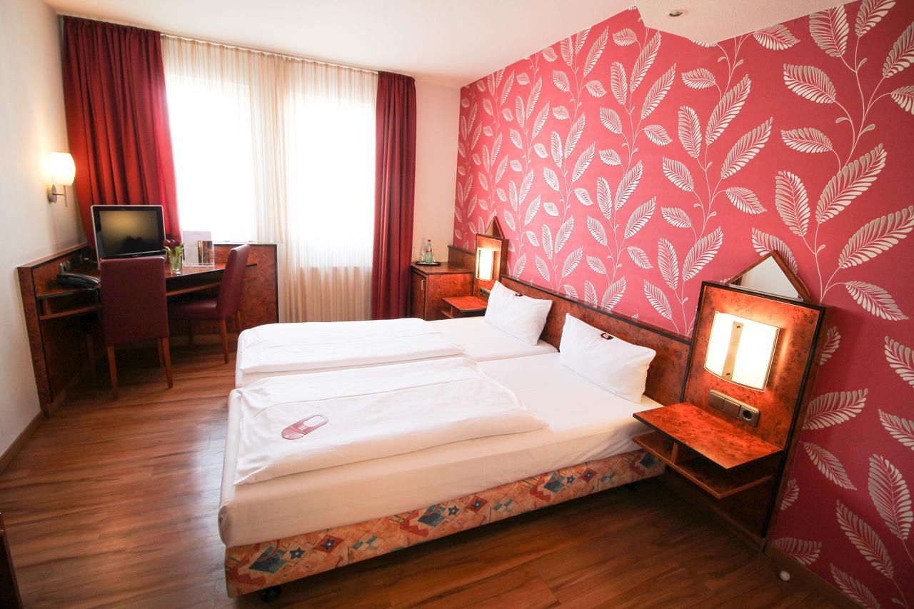 Hotel Miramar Am Roemer Frankfurt am Main Exterior photo